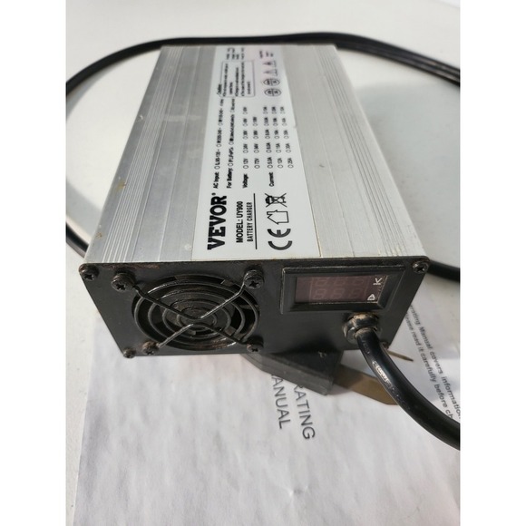 Venor UY900 Battery Charger Golf With Protection Wire - Picture 5 of 10